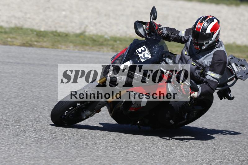 /07 09.04.2026 Cornu Master School ADR/Gruppe blau/39